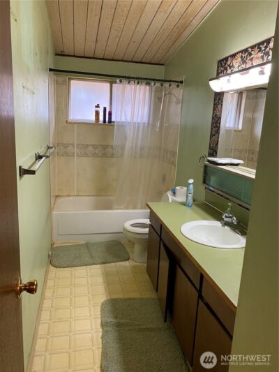 122 McKinley Street , Burlington, WA 98233 - Photo 10