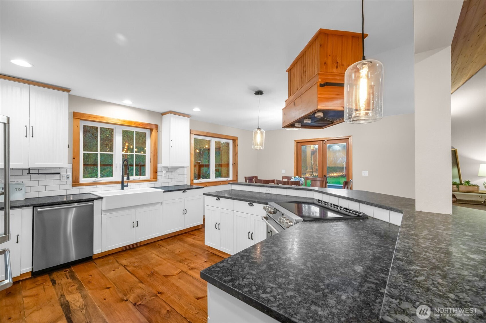 23605 SE 132nd Way , Issaquah, WA 98027