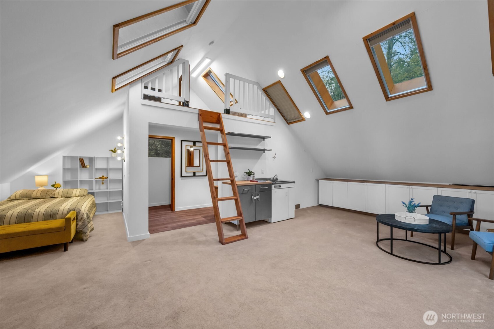 23605 SE 132nd Way , Issaquah, WA 98027