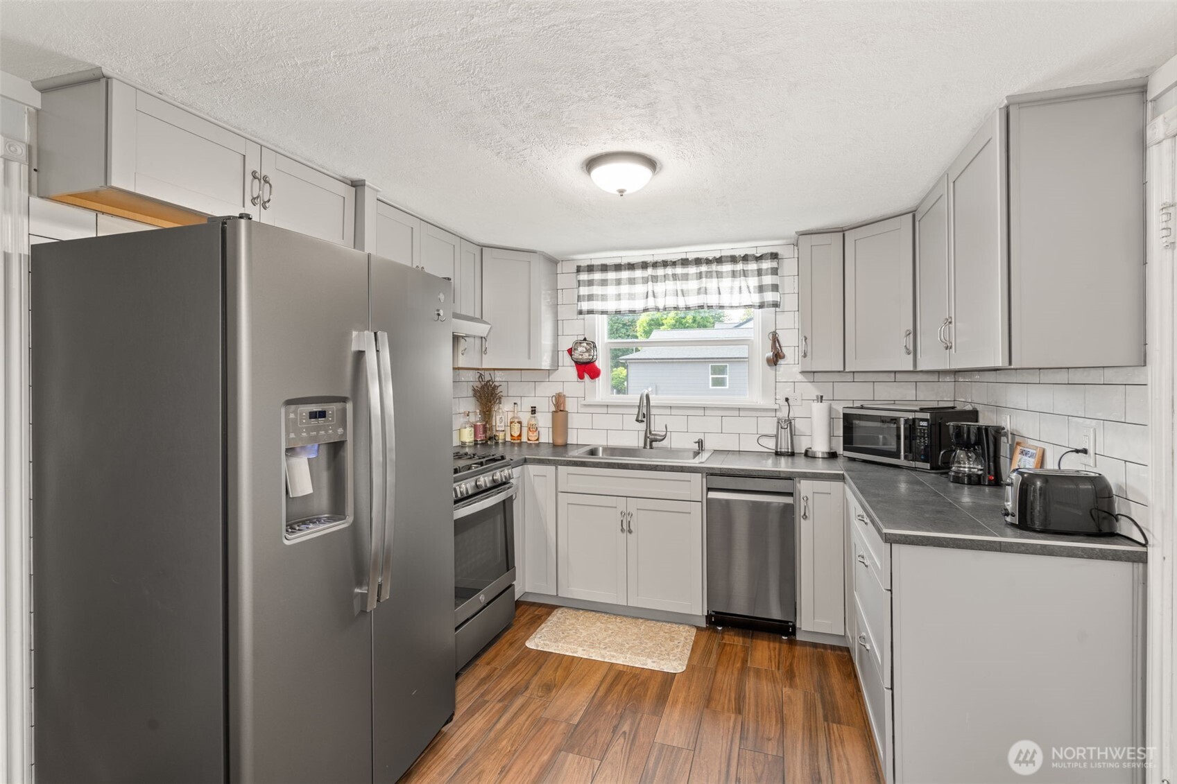 450 Cedar Street , Toledo, WA 98591