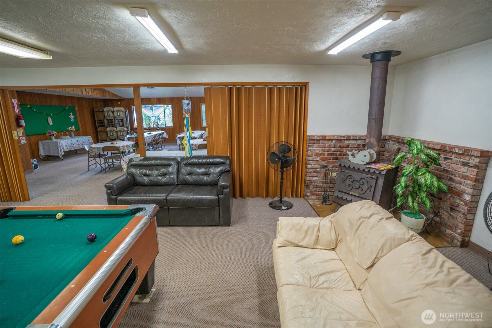 27001 N US Highway 101 , Hoodsport, WA 98548