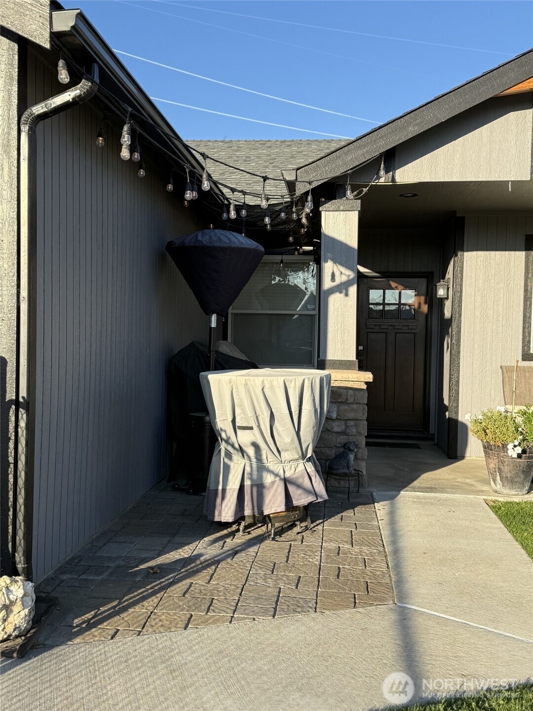 1324 S Cougar Drive , Moses Lake, WA 98837