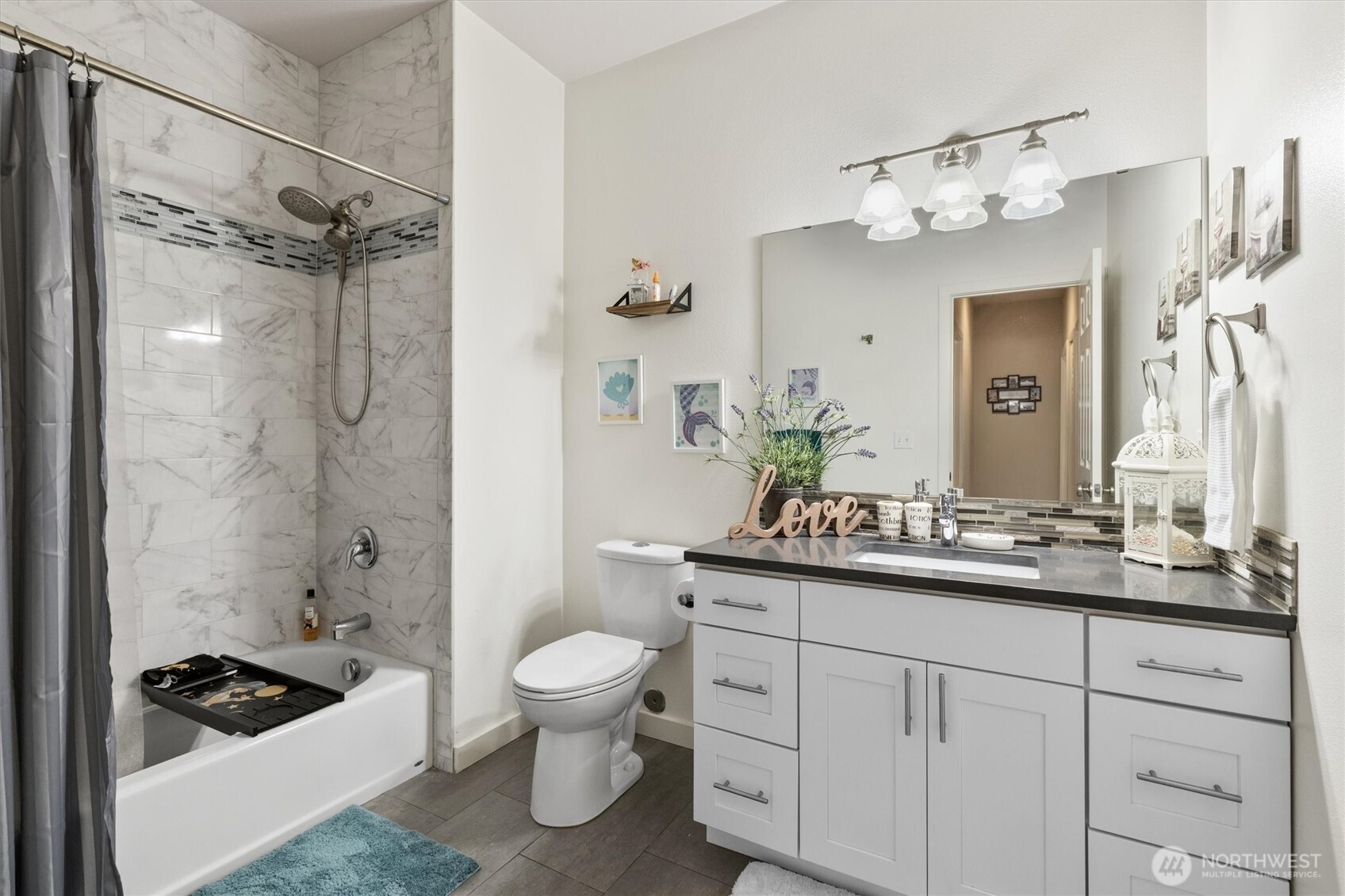 21900 SE 242ND Street #G2, Maple Valley, WA 98038