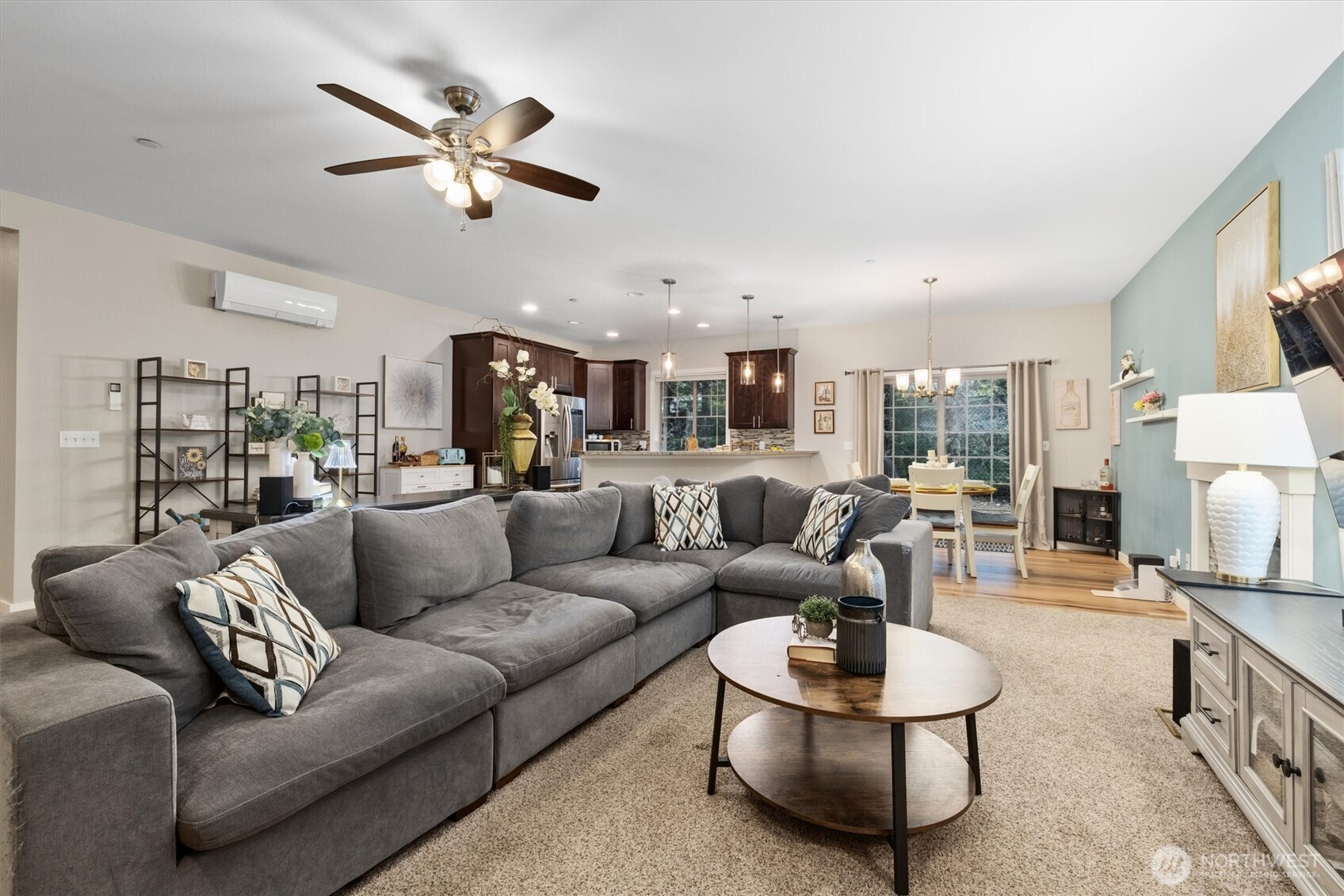 21900 SE 242ND Street #G2, Maple Valley, WA 98038
