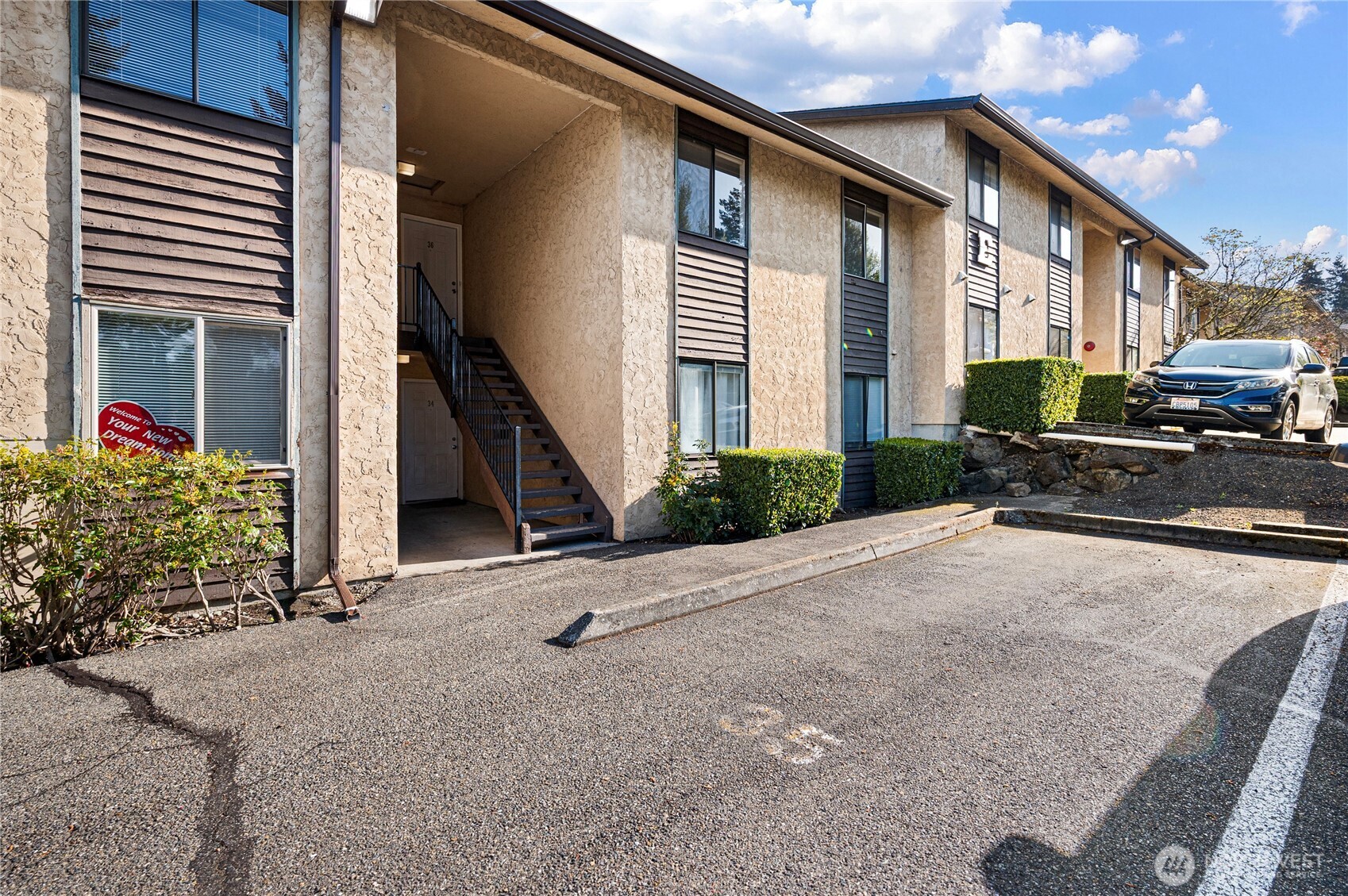 14510 124th Avenue NE #E35, Kirkland, WA 98034