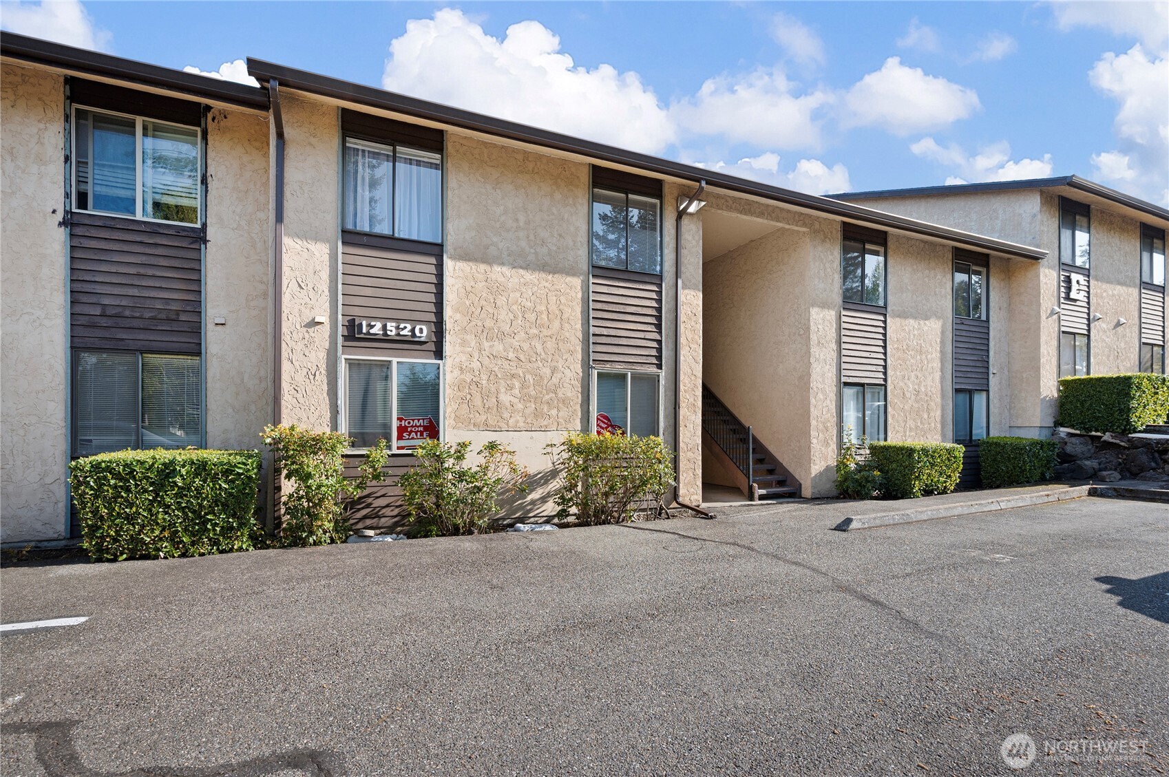 14510 124th Avenue NE #E35, Kirkland, WA 98034