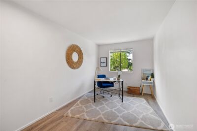 14510 124th Avenue NE #E35, Kirkland, WA 98034 - Photo 8