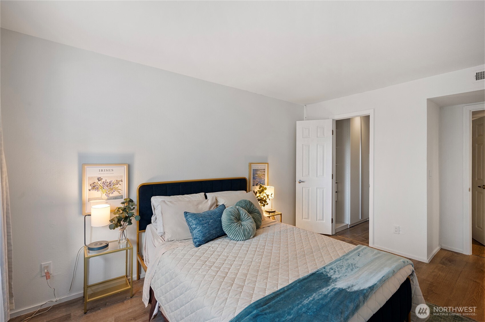 14510 124th Avenue NE #E35, Kirkland, WA 98034