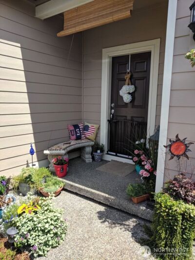 7046 Tahoe Drive SE, Tumwater, WA 98501 - Photo 2
