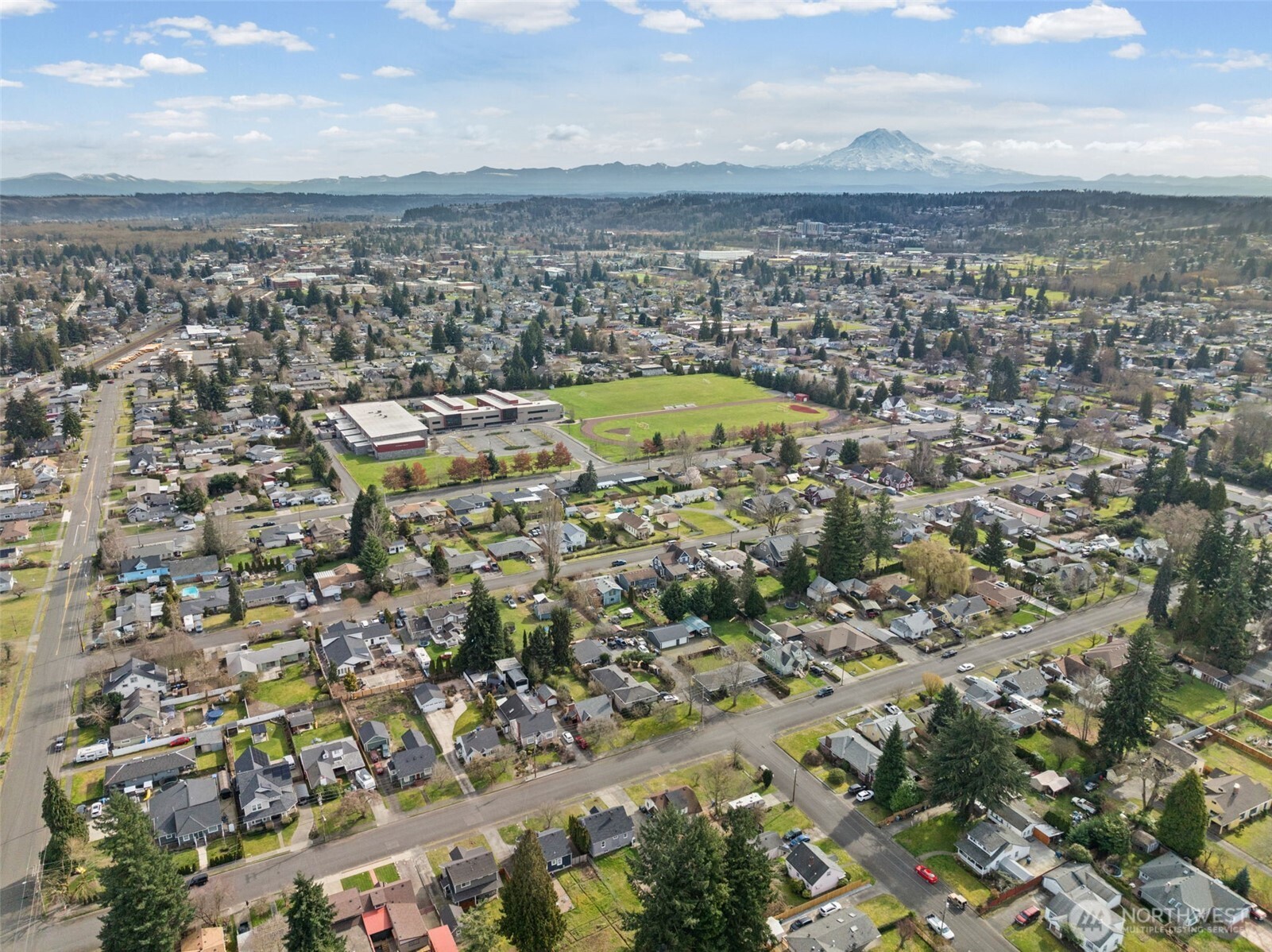 312 17th Street NW, Puyallup, WA 98371