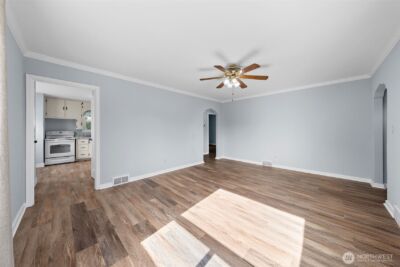 312 17th Street NW, Puyallup, WA 98371 - Photo 5