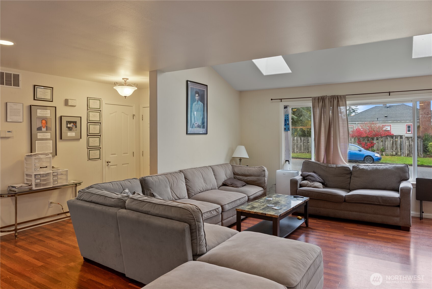 1203 E Section Street , Mount Vernon, WA 98274