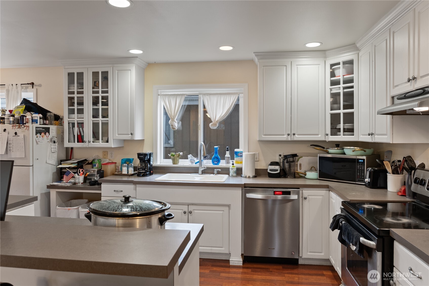 1203 E Section Street , Mount Vernon, WA 98274