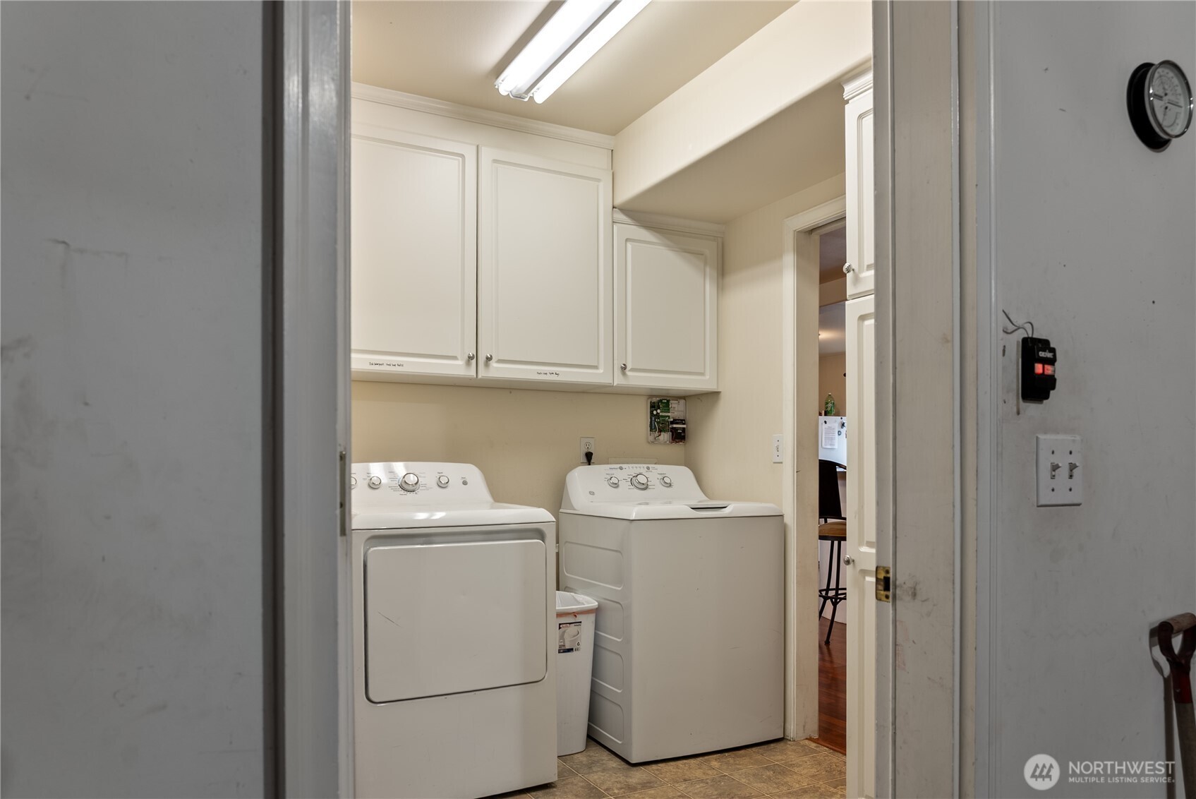 1203 E Section Street , Mount Vernon, WA 98274