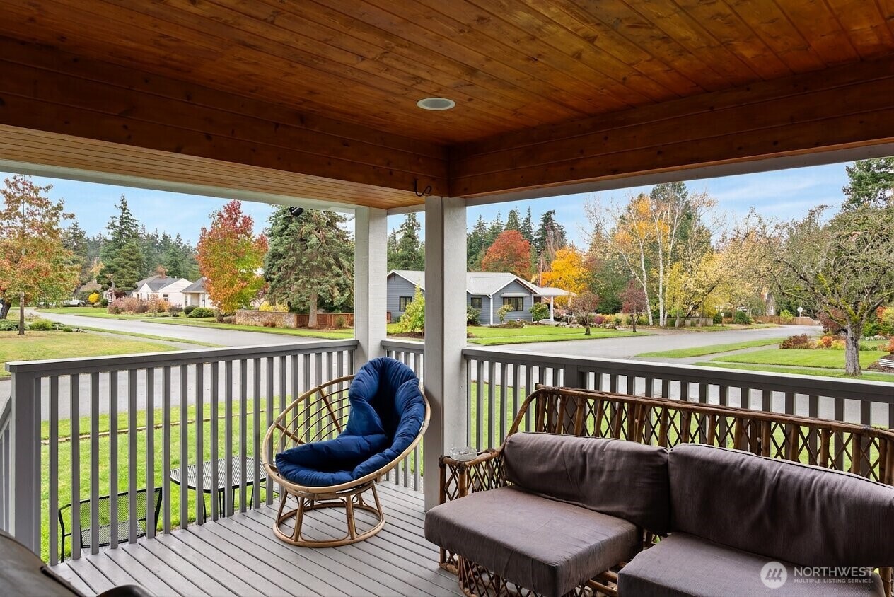 1203 E Section Street , Mount Vernon, WA 98274