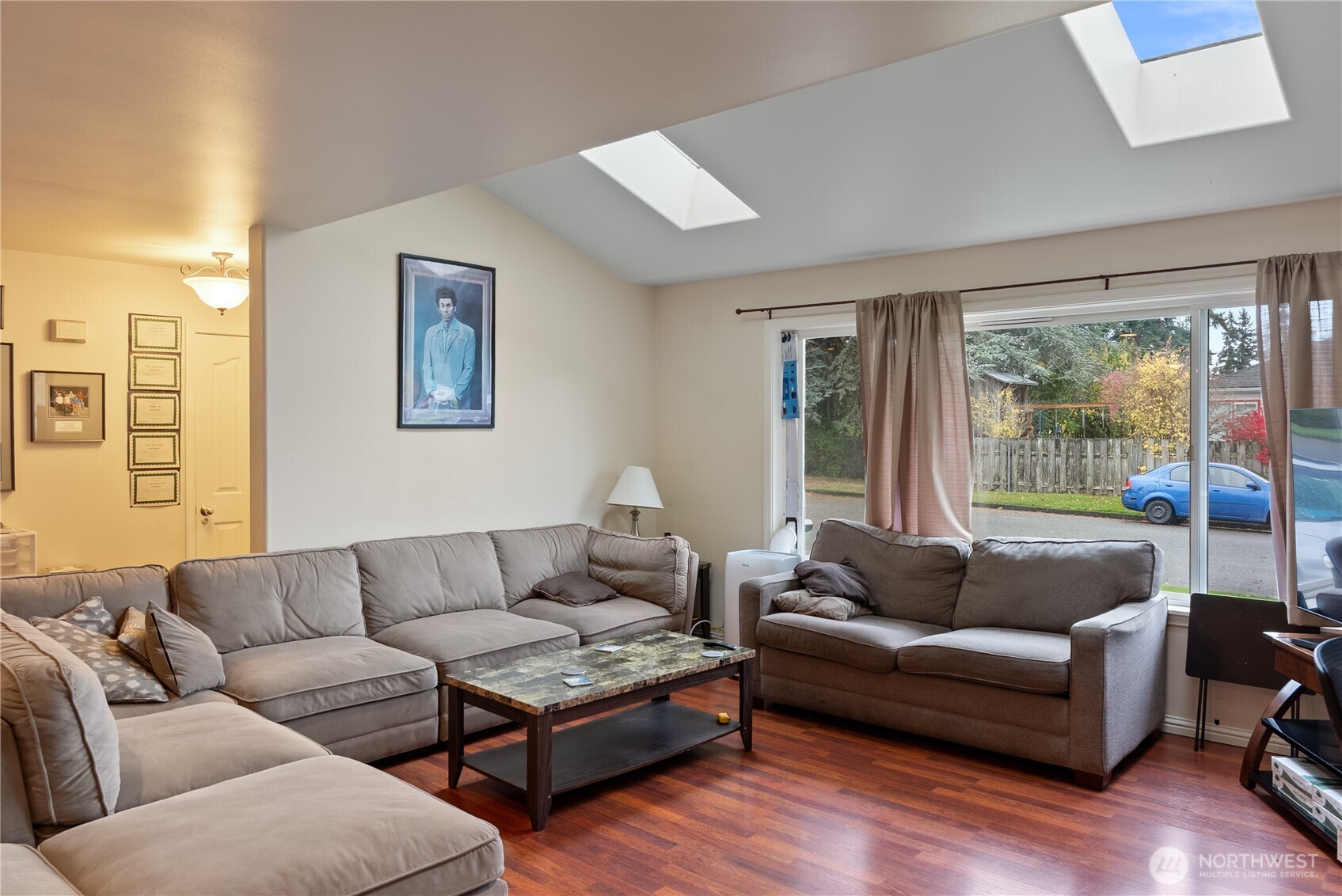 1203 E Section Street , Mount Vernon, WA 98274