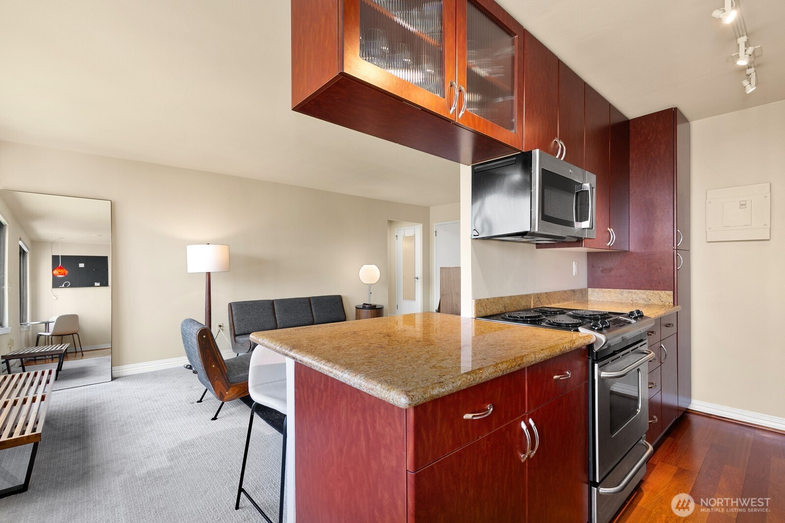 1105 Spring Street #1106, Seattle, WA 98104