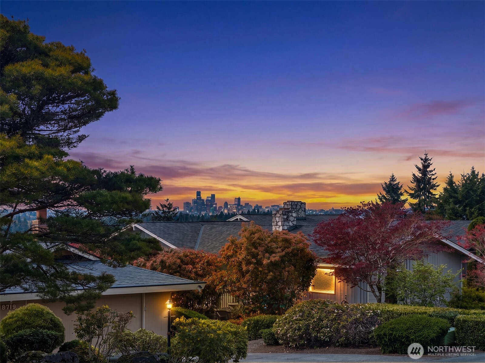 8201 SE 67th Street , Mercer Island, WA 98040