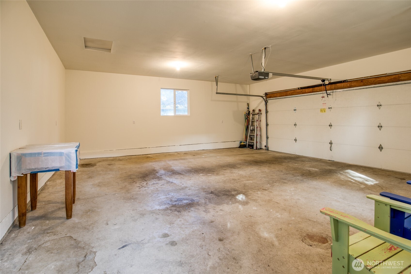 169 Octopus Avenue NE, Ocean Shores, WA 98569