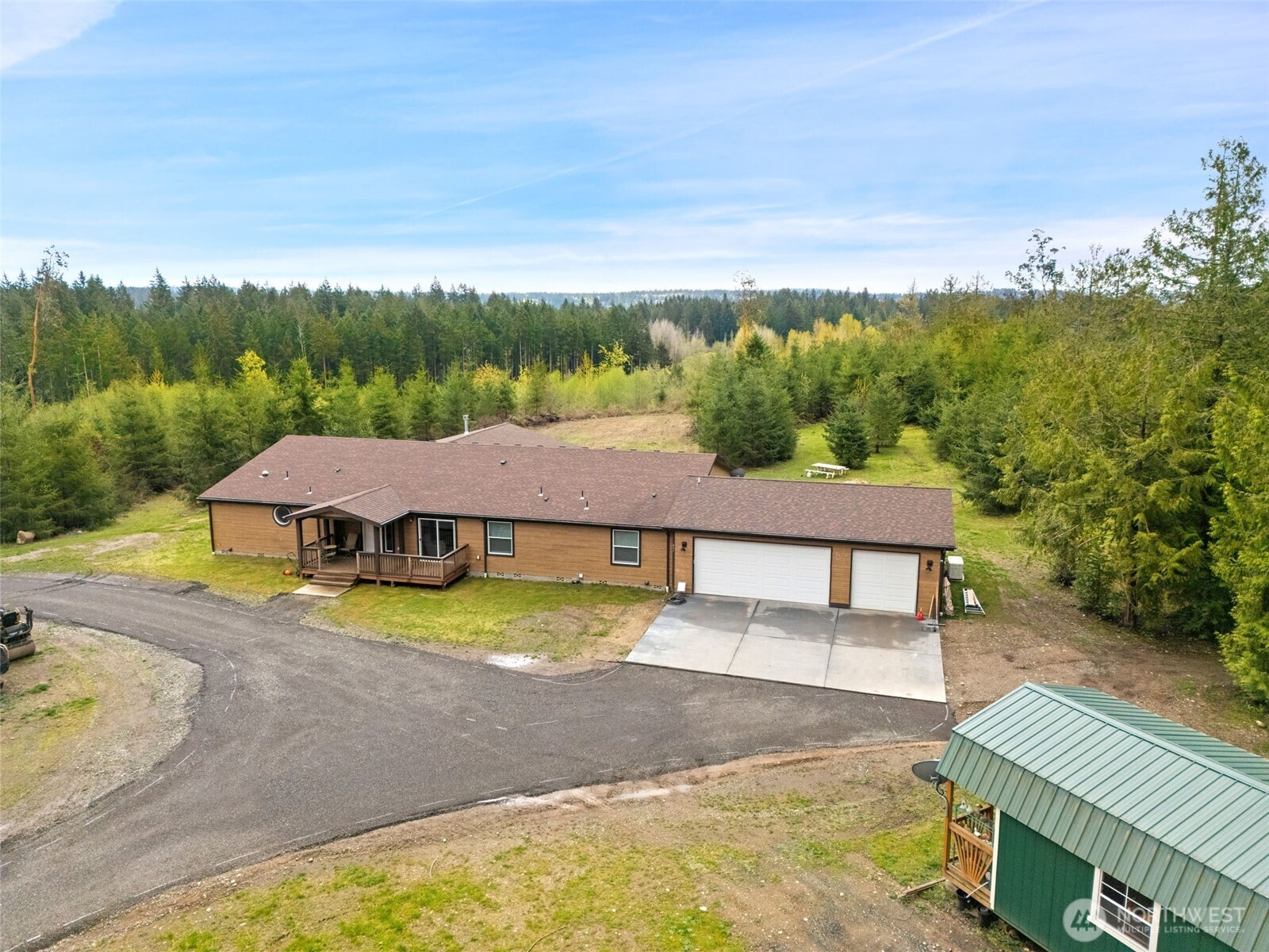 437 NW Equestrian Drive , Poulsbo, WA 98370