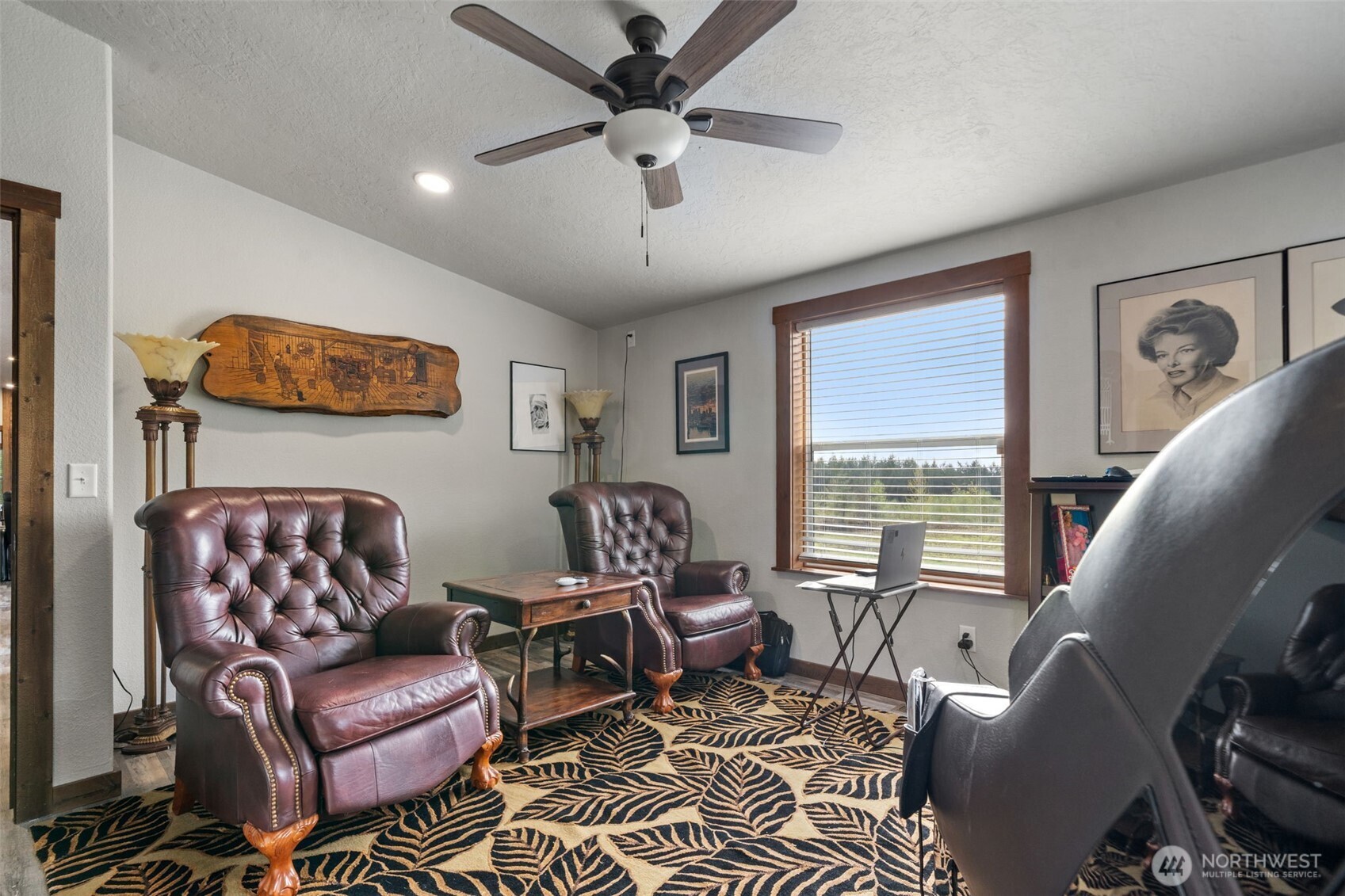 437 NW Equestrian Drive , Poulsbo, WA 98370