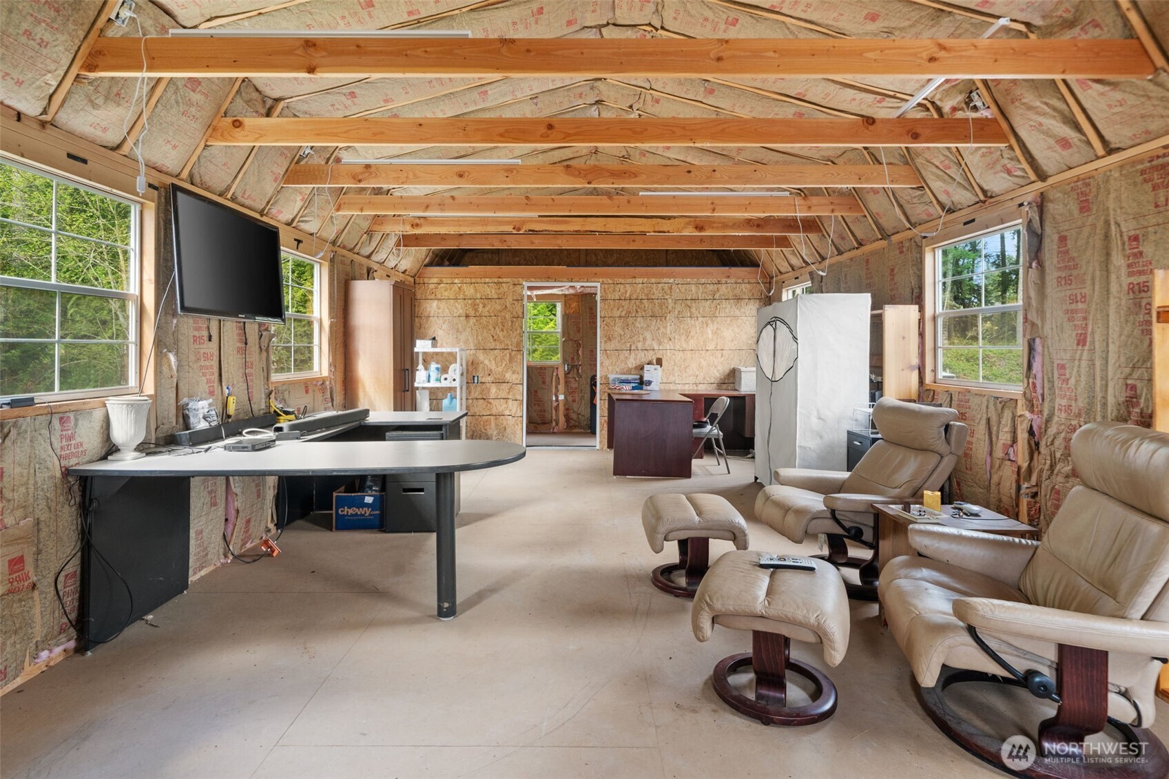 437 NW Equestrian Drive , Poulsbo, WA 98370