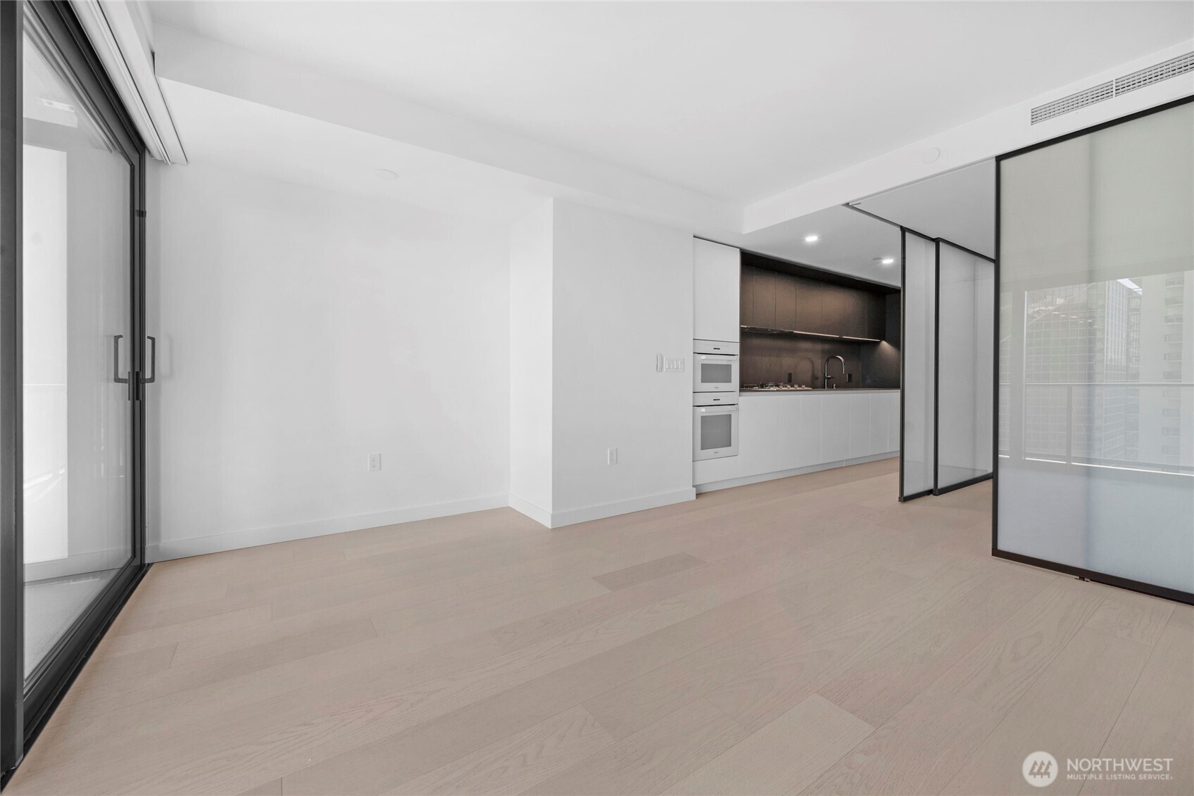 300 Virginia Street #1501, Seattle, WA 98101