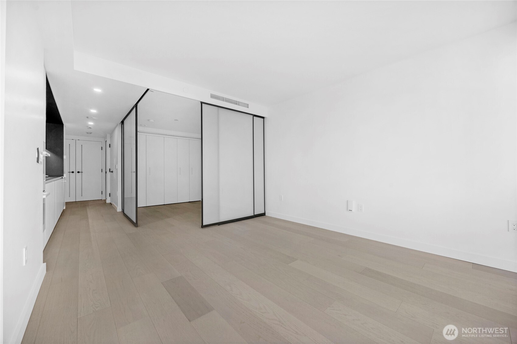 300 Virginia Street #1501, Seattle, WA 98101