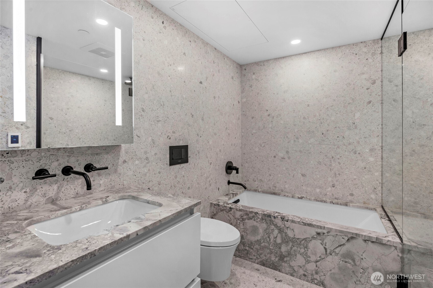 300 Virginia Street #1501, Seattle, WA 98101