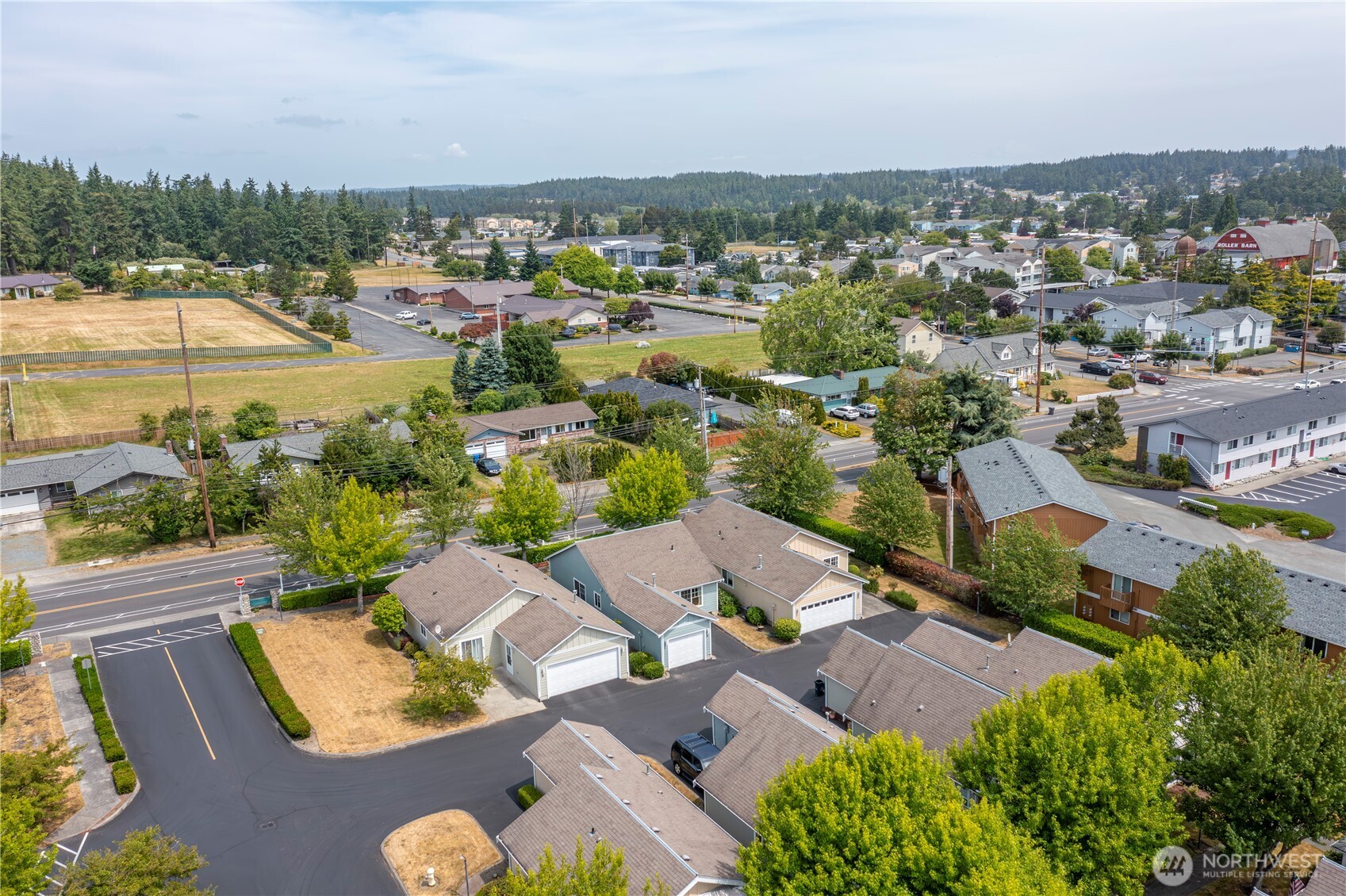 161 W Whidbey Avenue #4, Oak Harbor, WA 98277