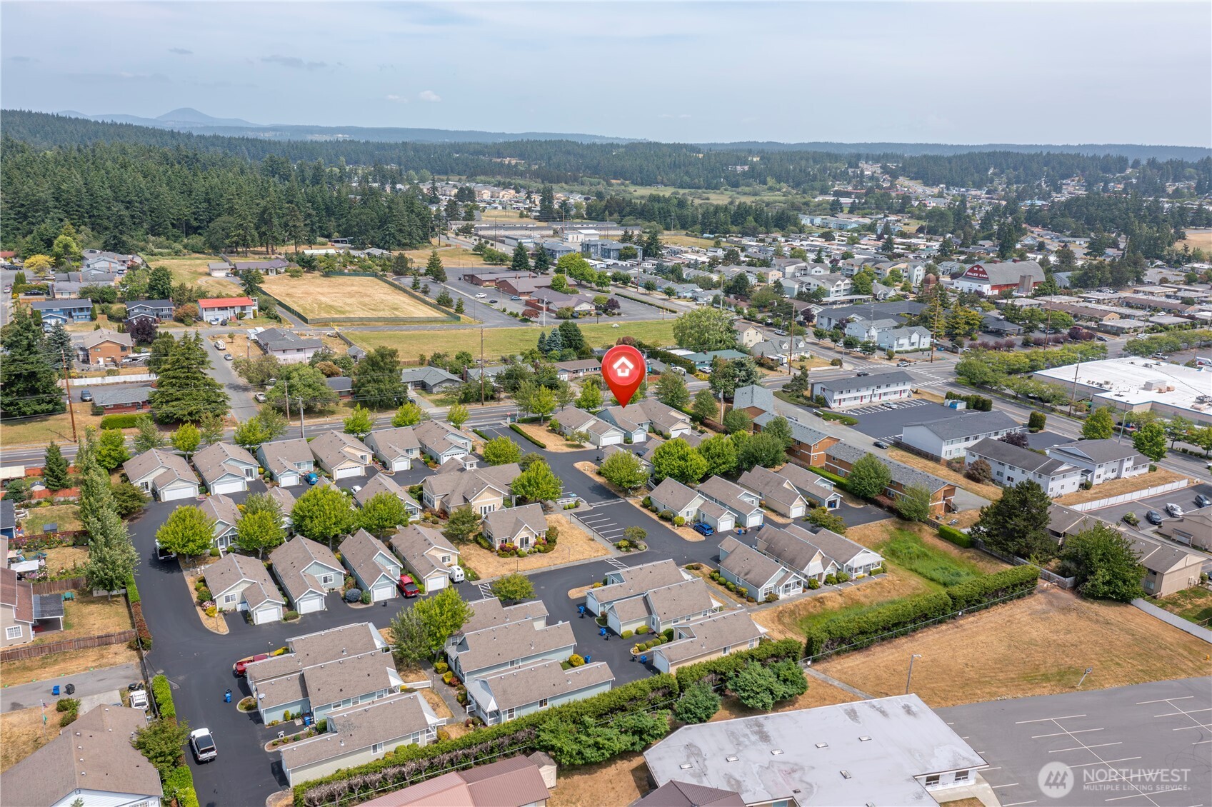 161 W Whidbey Avenue #4, Oak Harbor, WA 98277