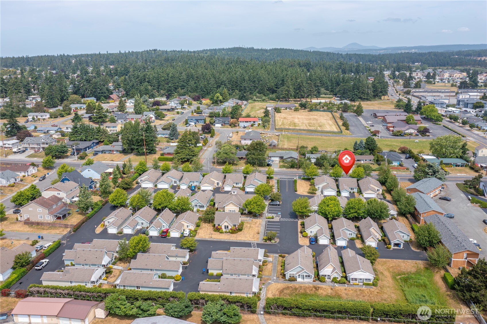 161 W Whidbey Avenue #4, Oak Harbor, WA 98277