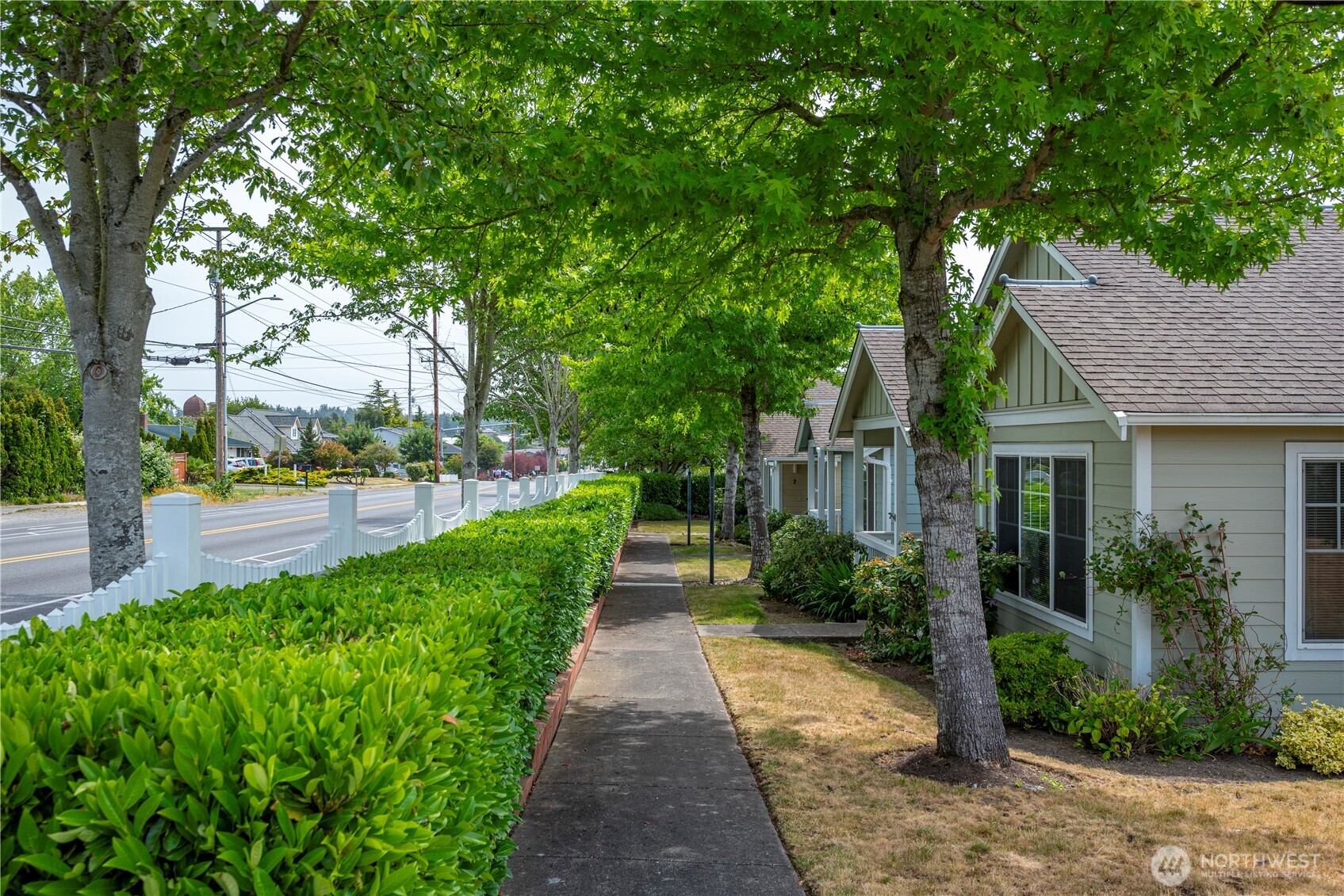161 W Whidbey Avenue #4, Oak Harbor, WA 98277