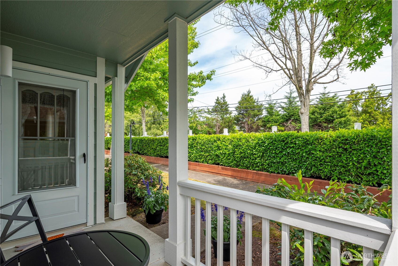 161 W Whidbey Avenue #4, Oak Harbor, WA 98277