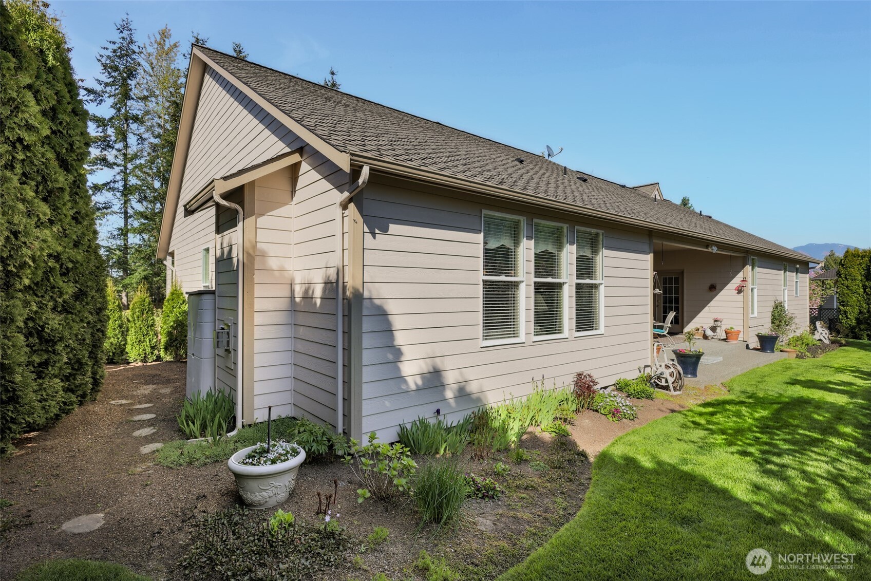 4404 Landmark Drive , Mount Vernon, WA 98274