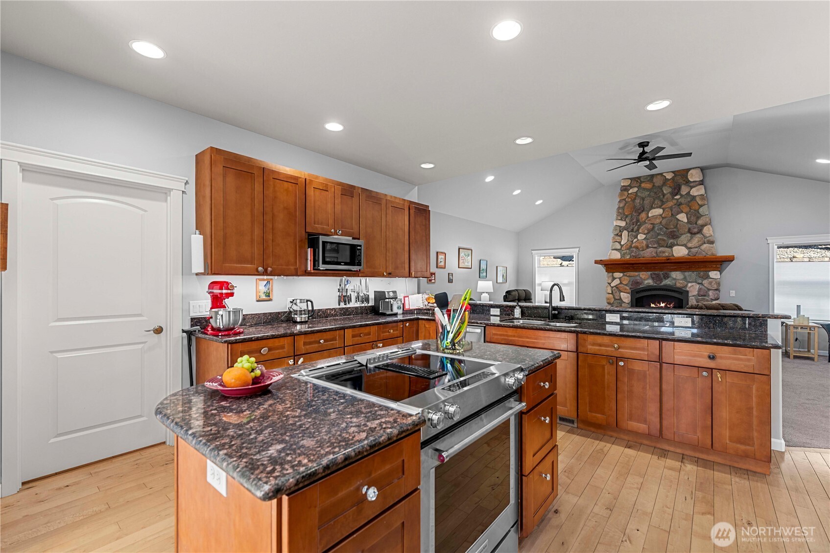 210 Village Drive , Manson, WA 98831