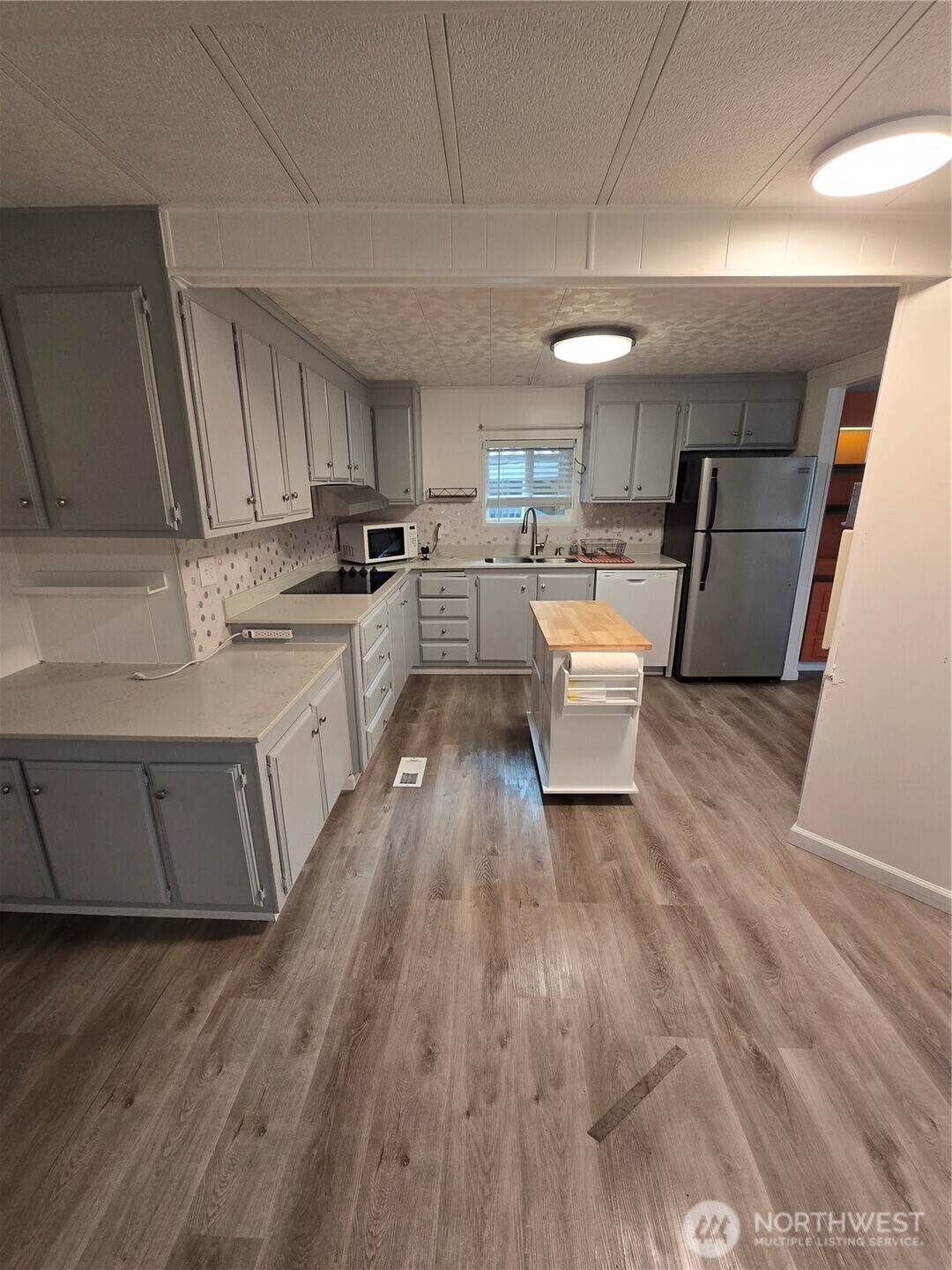 900 29th Street SE #D-9, Auburn, WA 98002