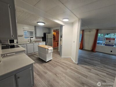 900 29th Street SE #D-9, Auburn, WA 98002 - Photo 4