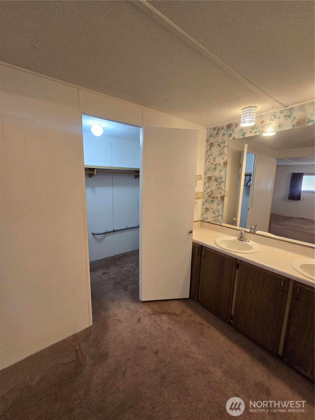 2302 R Street SE #115, Auburn, WA 98002