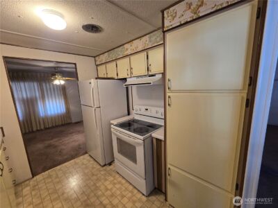 2302 R Street SE #115, Auburn, WA 98002 - Photo 10