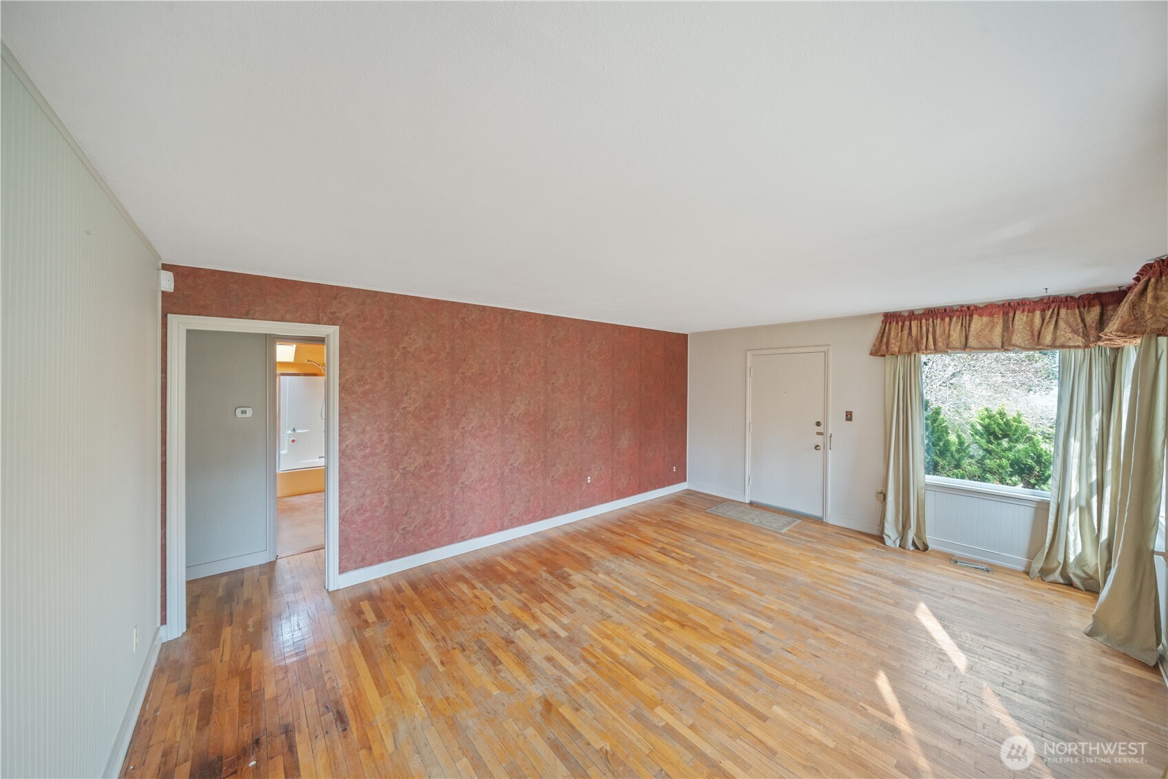 16751 Linden Avenue N, Shoreline, WA 98133