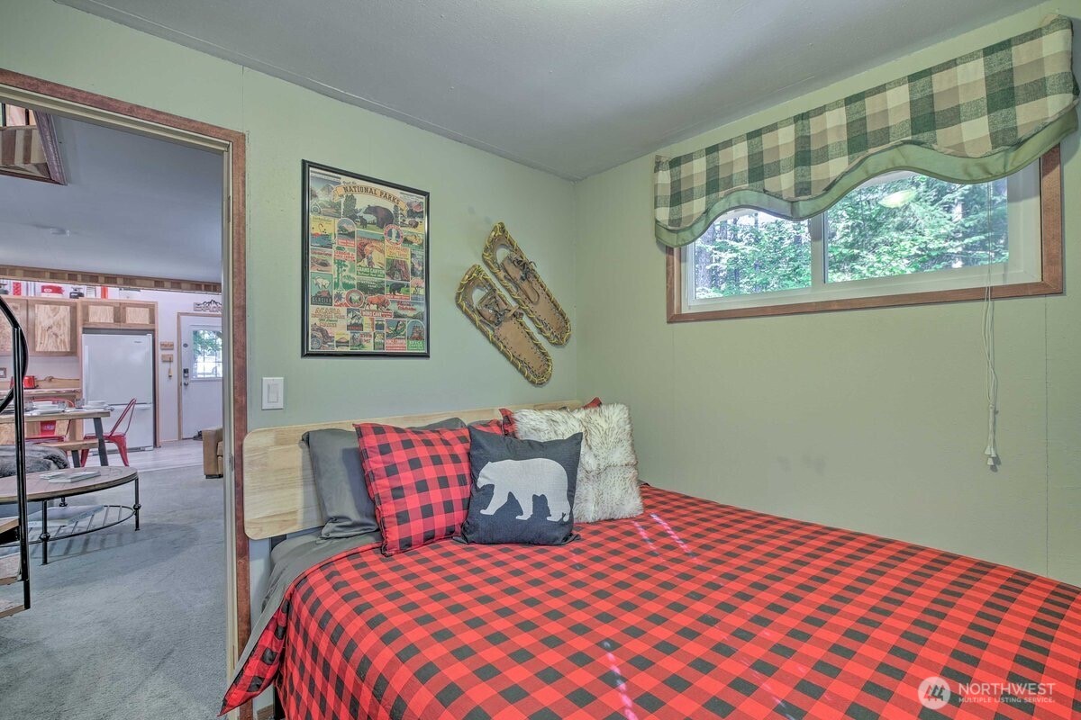 124 Aspen Lane , Packwood, WA 98361