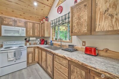 124 Aspen Lane , Packwood, WA 98361 - Photo 15