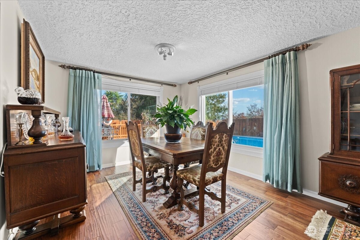 15905 NE 33rd Avenue , Ridgefield, WA 98642