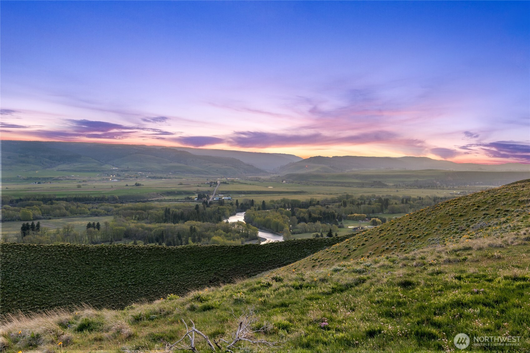 1561 Bitterbrush Drive , Ellensburg, WA 98926