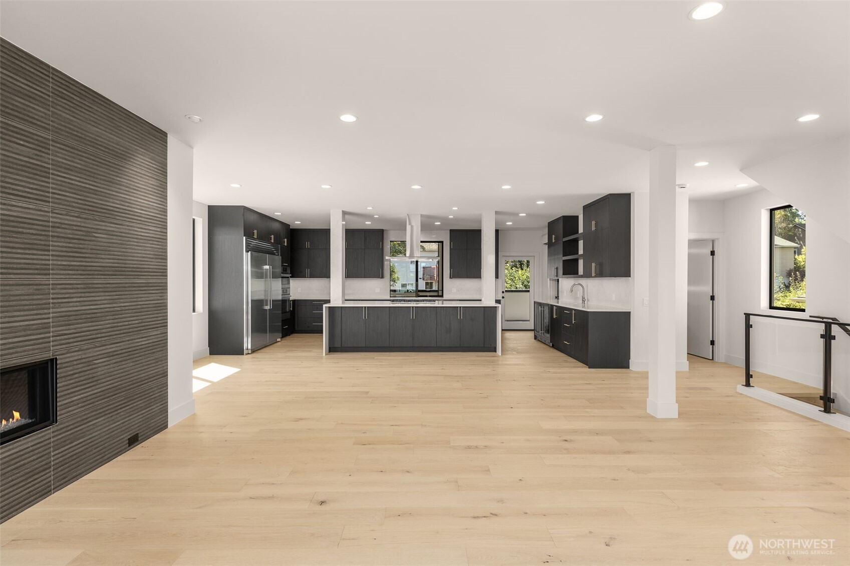6833 36th Avenue NE, Seattle, WA 98115