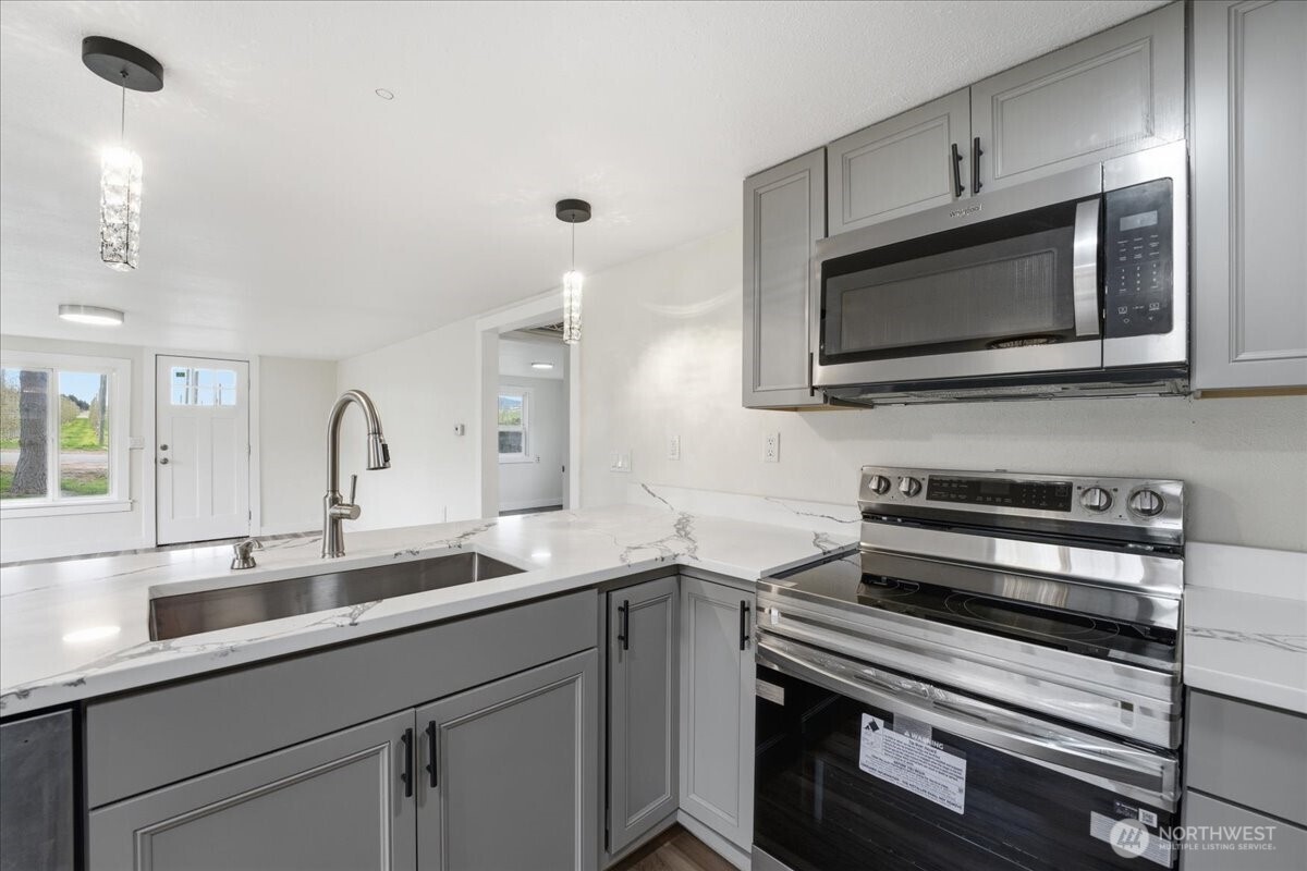 293 Barkley Road , Manson, WA 98831