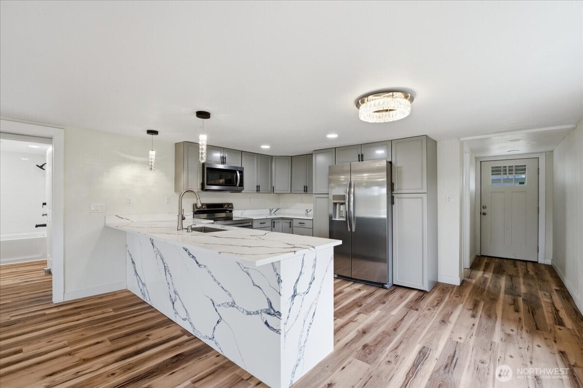 293 Barkley Road , Manson, WA 98831