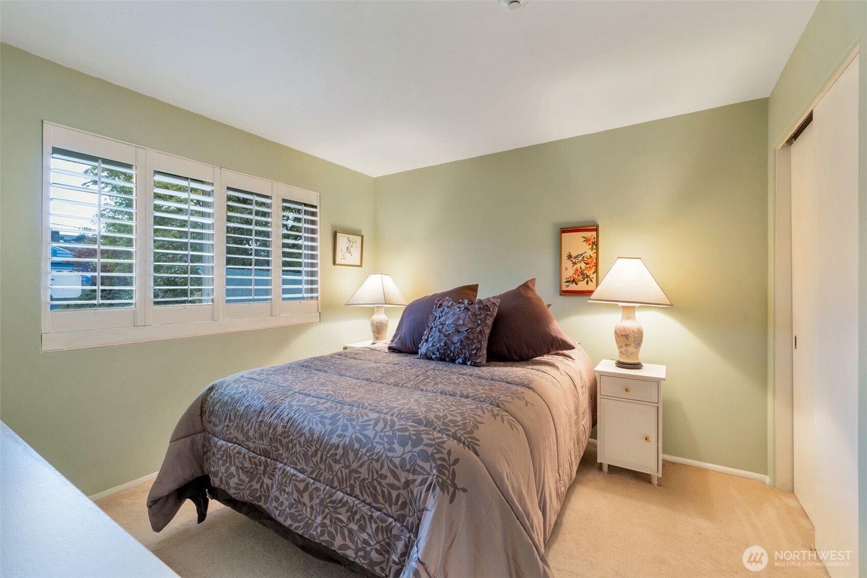 10520 11th Avenue NW, Seattle, WA 98177-5206