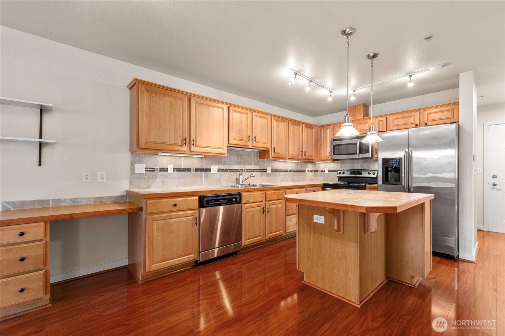 13421 97th Avenue E #104, Puyallup, WA 98373